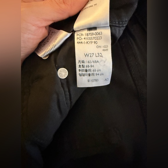 Levis Women's 725 Bootcut High Rise - Picture 5 of 6